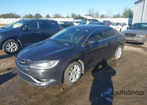 2017 Chrysler 200 Limited Platinum z USA, uszkodzony, nr VIN 1C3CCCAB4HN511395